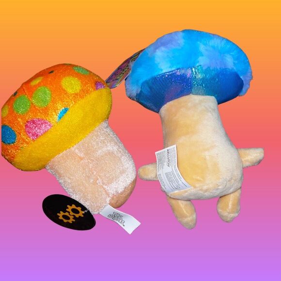 2 NWT Plush Mushroom Stuffed Russ & Toy Works Plush 5” - Picture 3 of 5